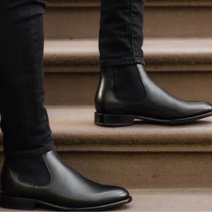 Thursday Cavalier Boot Black Leather Chelsea Boot Size 9